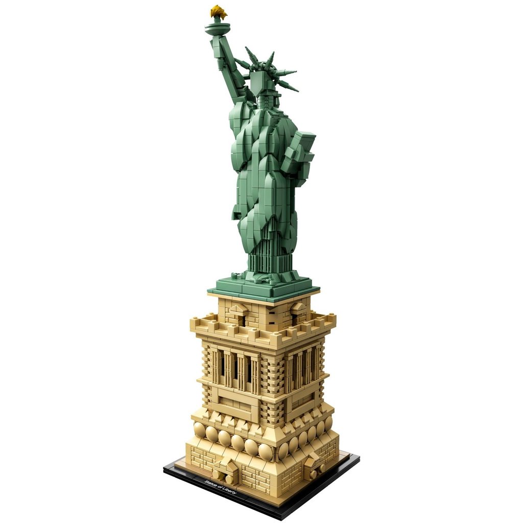 LEGO STATUE OF LIBERTY ARCHITECTURE