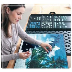 RAVENSBURGER USA PUZZLE STORE & GO