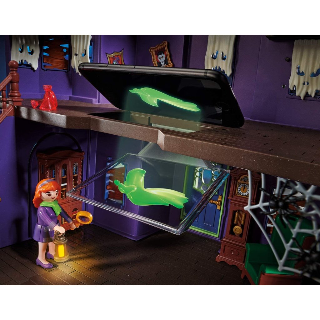 PLAYMOBIL SCOOBY DOO ADVENTURE IN THE MYSTERY MANSION