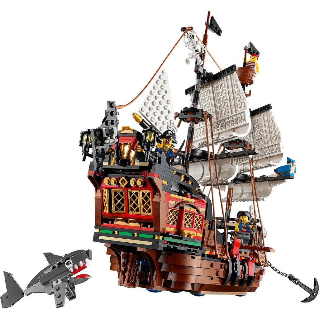 BRICK STORY Pirate Ship Building Sets Boat and Ship Model Pirate Toys  Building Blocks Pirate Ship Toys for Boys and Girls Pirate Adventure  Playset