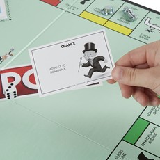 HASBRO MONOPOLY