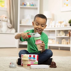 MELISSA AND DOUG ICE CREAM CONE PLAYSET