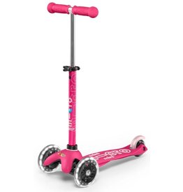 MICRO KICKBOARD USA MINI DELUXE LED SCOOTER