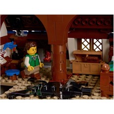 LEGO MEDIEVAL BLACKSMITH*