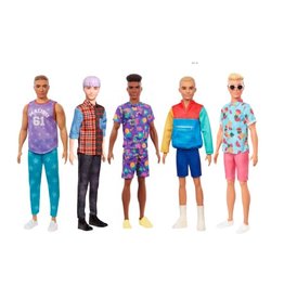 BARBIE KEN FASHIONISTA DOLL