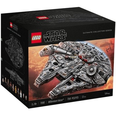 LEGO MILLENNIUM FALCON - UCS EDITION