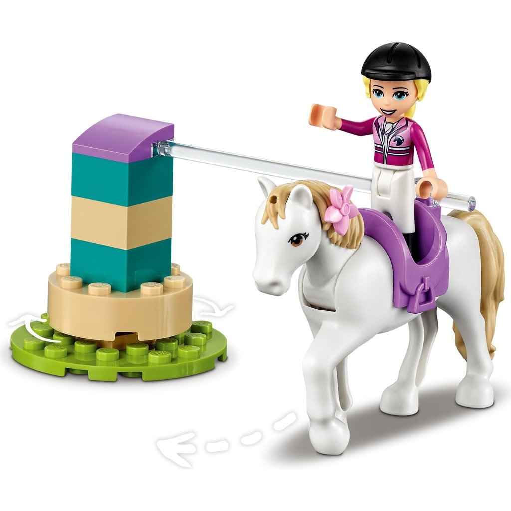 LEGO HORSE TRAINING AND TRAILER