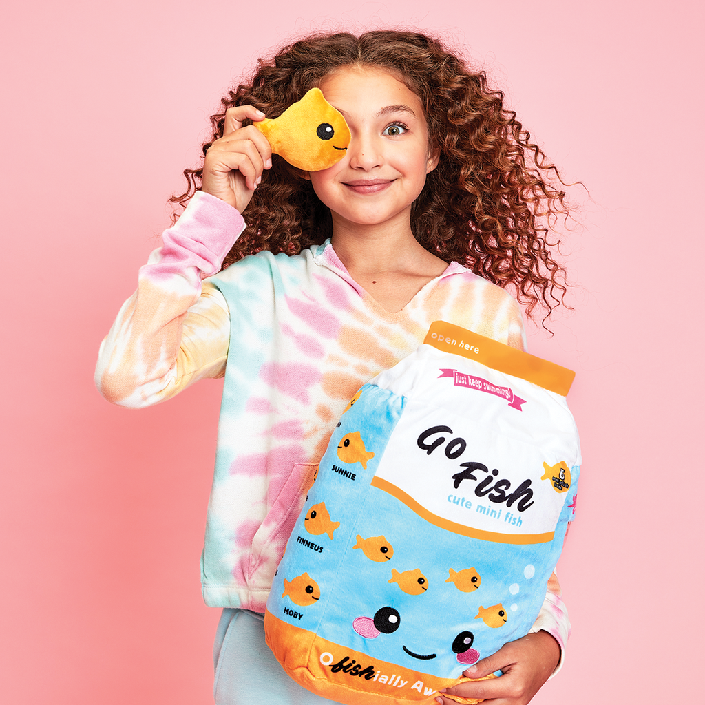 ISCREAM GO FISH PACKAGING FLEECE PLUSH*