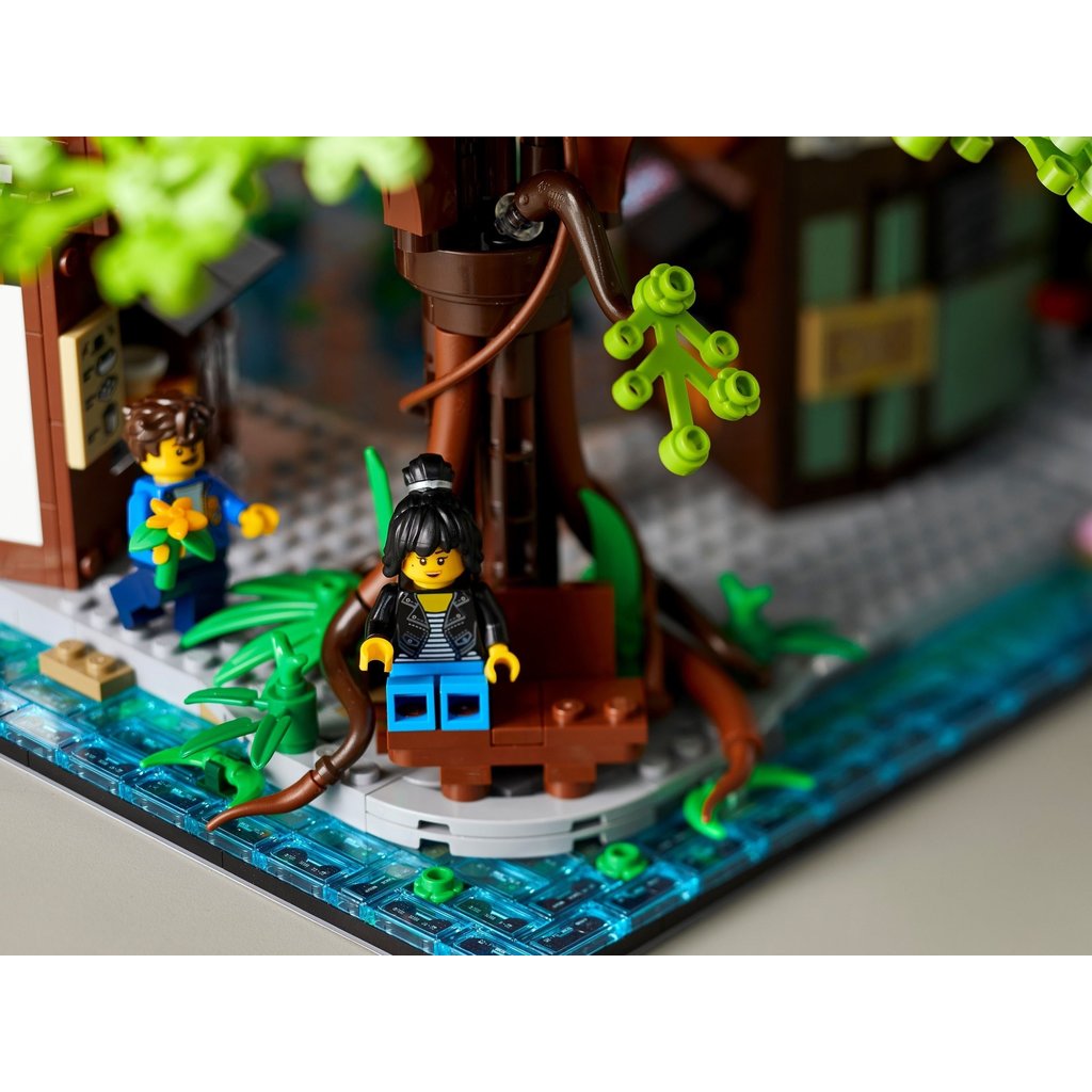 LEGO NINJAGO CITY GARDENS