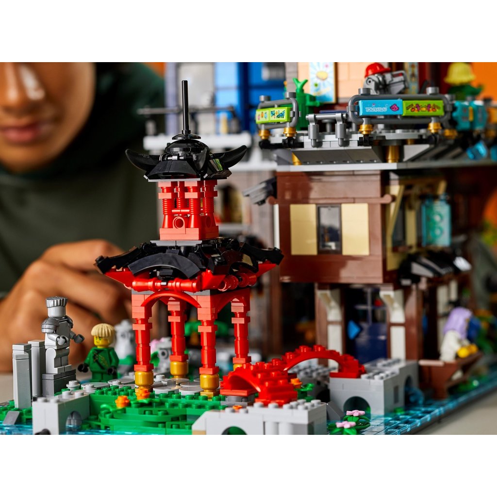 LEGO NINJAGO CITY GARDENS