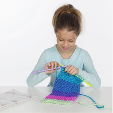 CREATIVITY FOR KIDS LEARN TO KNIT POCKET SCARF