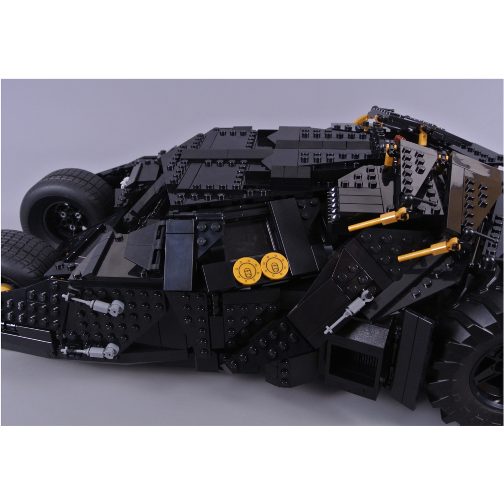 LEGO DC Batman Batmobile Tumbler, Modellismo Auto Da Costruire Per Adulti,  Idea Regalo, – Giochi e Prodotti per l'Età Evolutiva