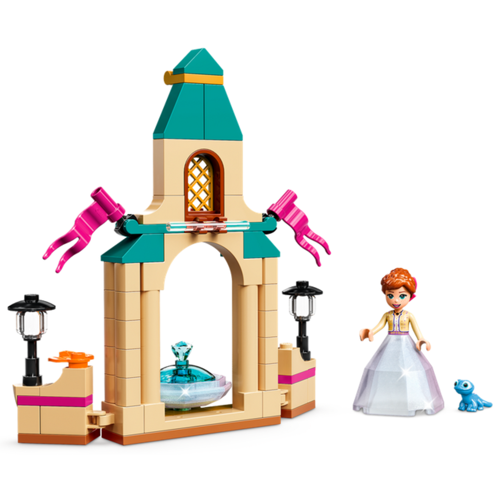 LEGO ANNA'S CASTLE COURTYARD