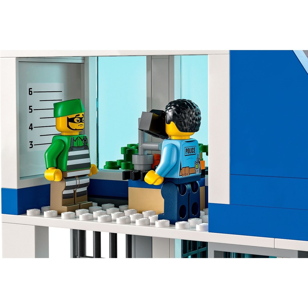 LEGO POLICE STATION