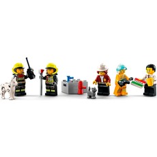 LEGO FIRE STATION (2022)**