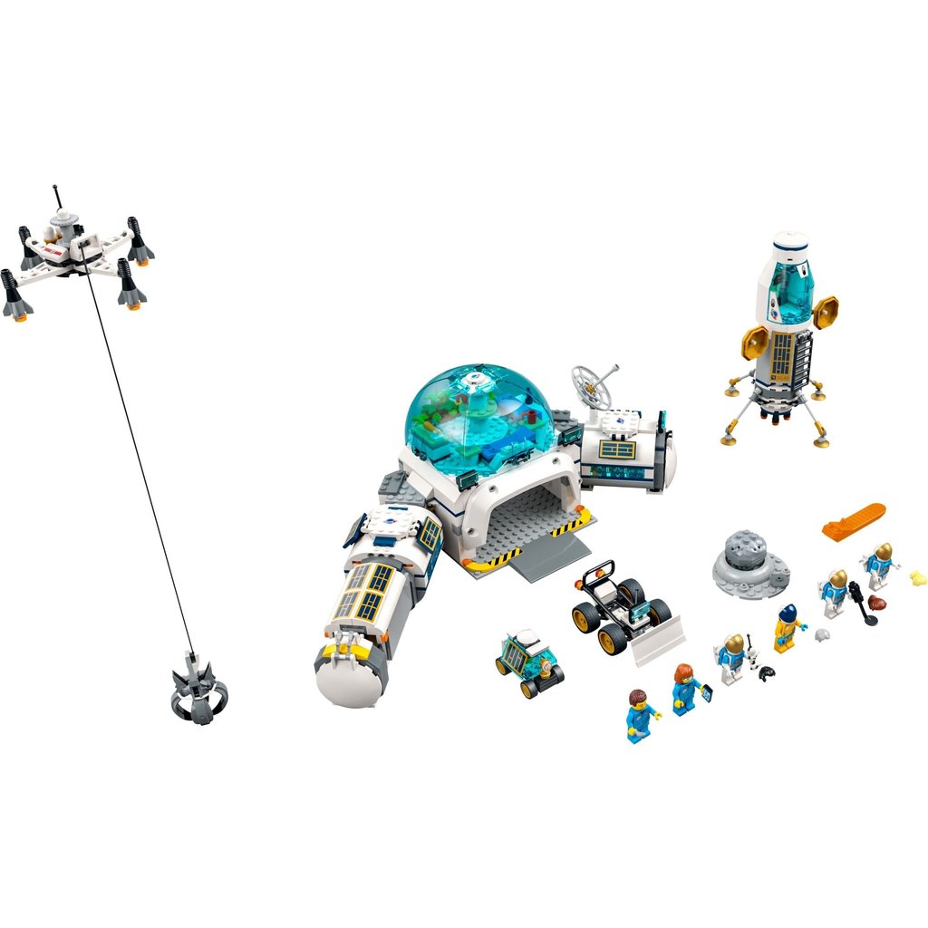 LEGO LUNAR RESEARCH BASE*