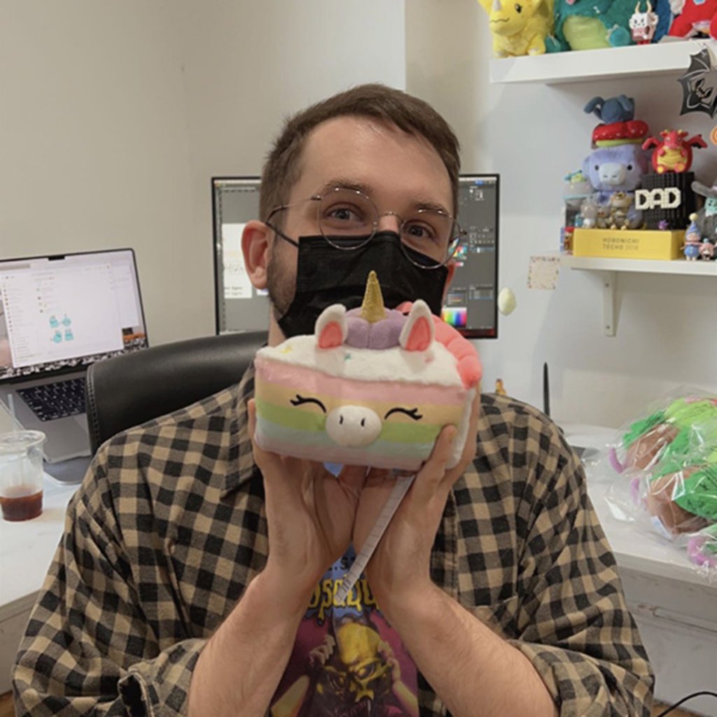 SQUISHABLE SNACKERS UNICORN CAKE SQUISHABLE