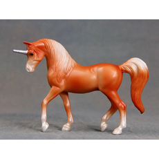 BREYER MYSTERY UNICORN SURPRISE*