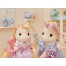 CALICO CRITTERS CALICO CRITTERS PONY'S STYLISH HAIR SALON*