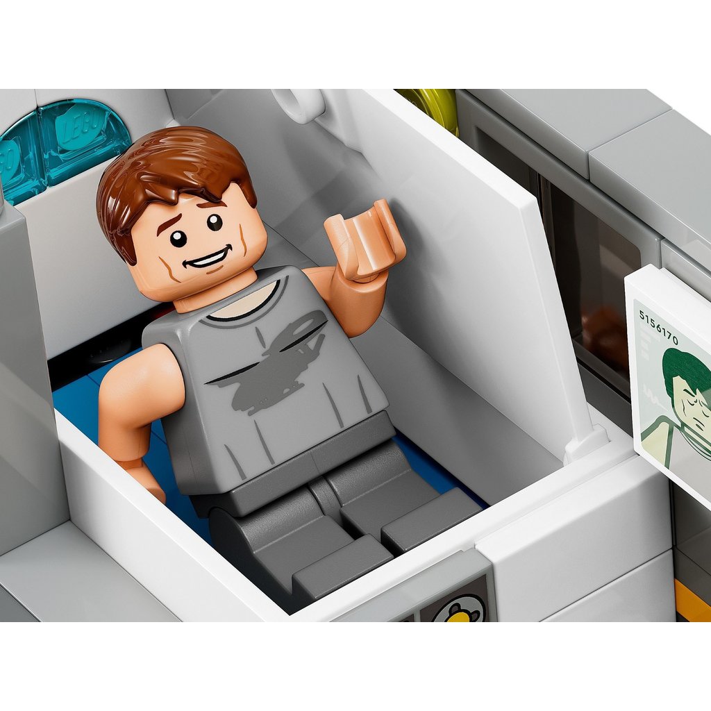 LEGO FLOATING MOUNTAINS: SITE 26 & RDA SAMSON**