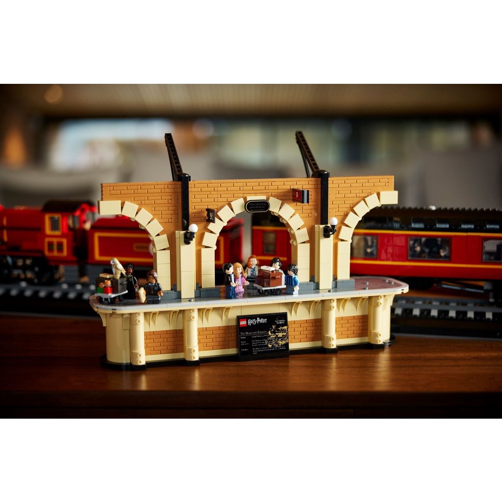 LEGO HOGWARTS EXPRESS COLLECTORS' EDITION