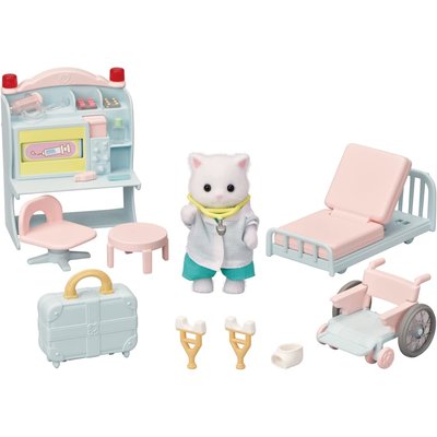 CALICO CRITTERS VILLAGE DOCTOR STARTER SET CALICO CRITTERS