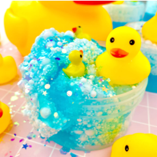 KAWAII SLIME COMPANY SQUEAKY CLEAN BUBBLE BATH SLIME