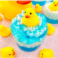 KAWAII SLIME COMPANY SQUEAKY CLEAN BUBBLE BATH SLIME