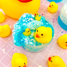 KAWAII SLIME COMPANY SQUEAKY CLEAN BUBBLE BATH SLIME