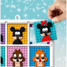 LEGO 100 YEARS OF DISNEY ANIMATION ICONS**