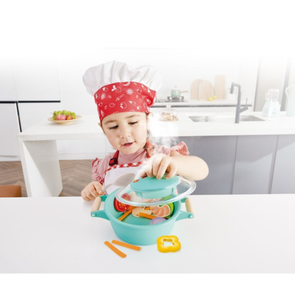 HAPE LITTLE CHEF COOKING & STEAM PLAYSET**