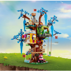 LEGO FANTASTICAL TREE HOUSE