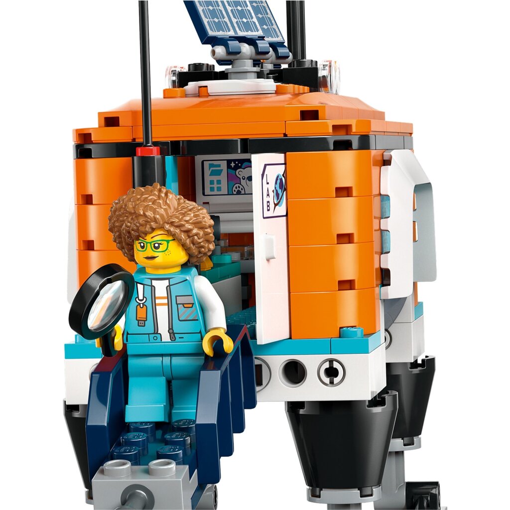 LEGO ARCTIC EXPLORER TRUCK AND MOBILE LAB