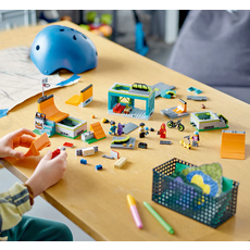 LEGO STREET SKATE PARK