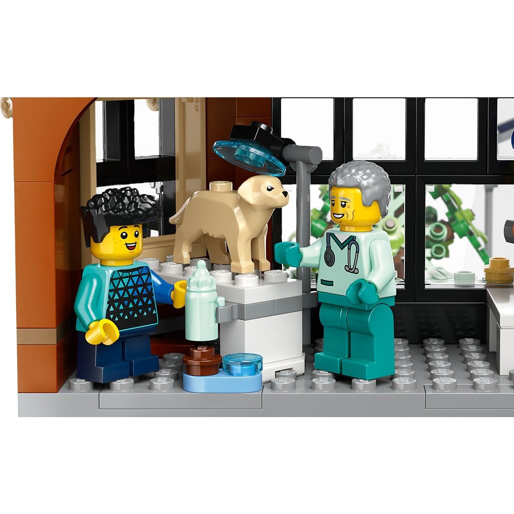LEGO City Downtown 60380 Building Toy Set, Multi-Feature Playset with  Connecting Room Modules, Includes 14 Inspiring Minifigure Characters and a  Dog Figure for Imaginative Play, Gift for Kids Ages 8+ 