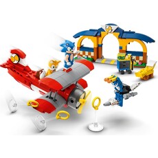 LEGO TAILS' WORKSHOP AND TORNADO PLANE