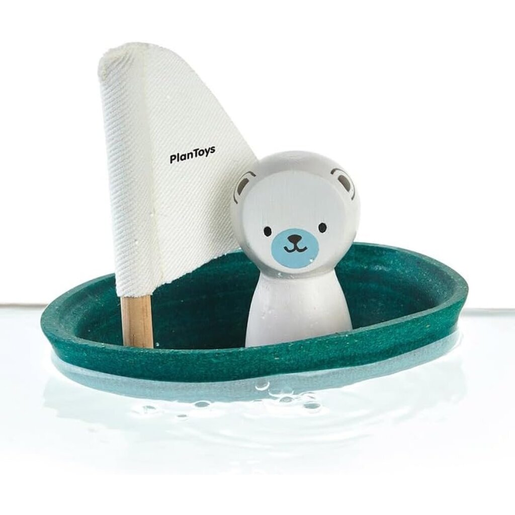 PLAN TOYS SAILING BOAT**