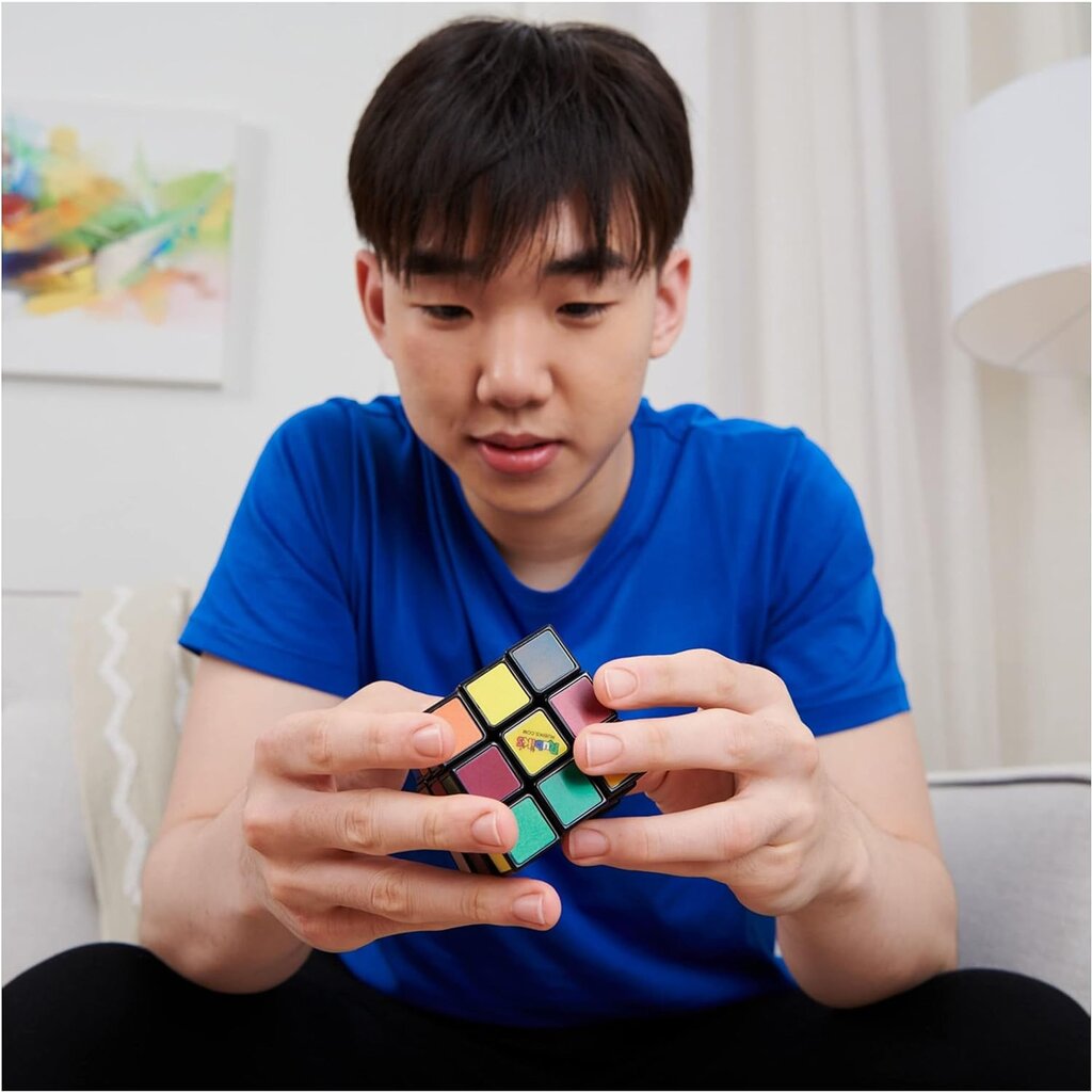 RUBIKS IMPOSSIBLE RUBIKS CUBE