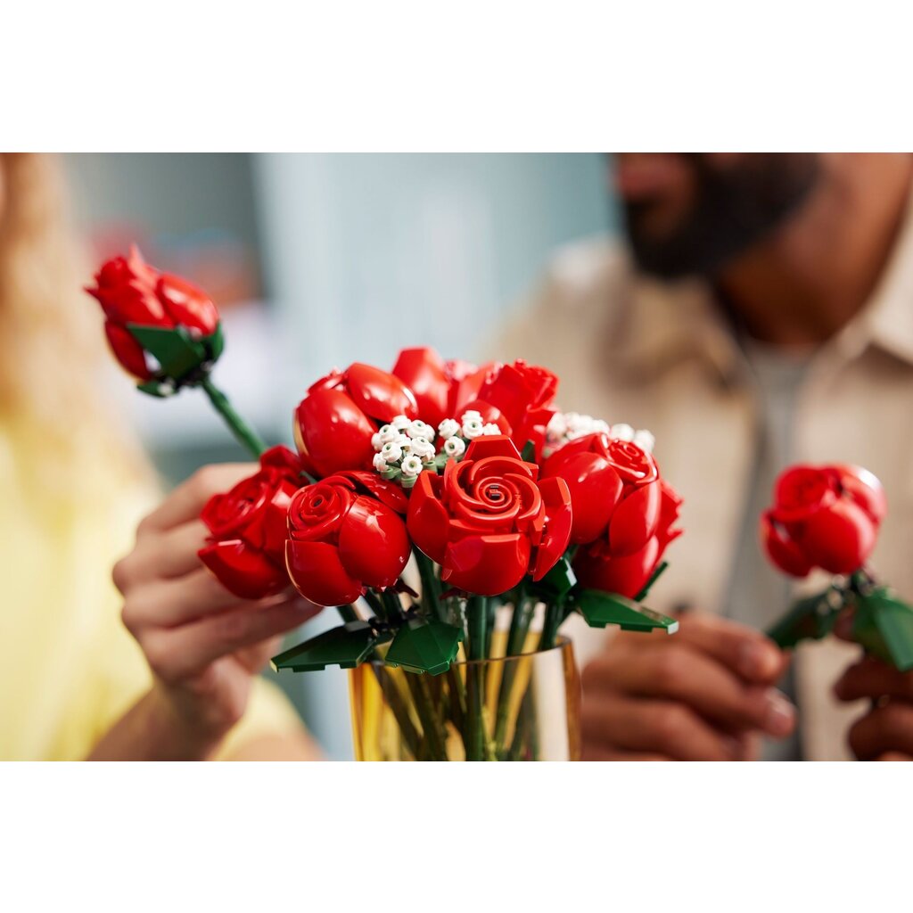 https://cdn.shoplightspeed.com/shops/605879/files/60301034/1024x1024x2/lego-bouquet-of-roses.jpg