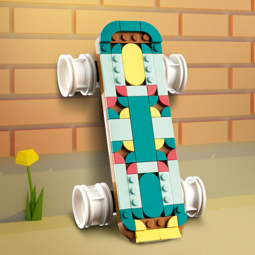 LEGO RETRO ROLLER SKATE