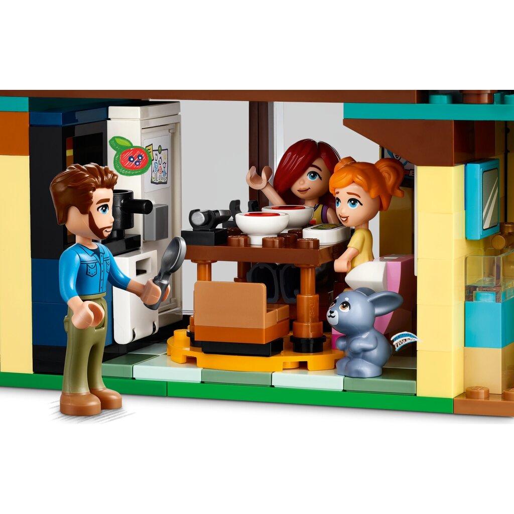 LEGO OLLY AND PAISLEY'S FAMILY HOUSES