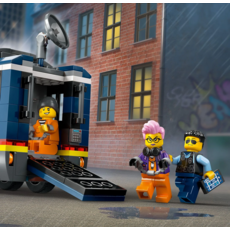 LEGO POLICE MOBILE CRIME LAB TRUCK