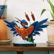 LEGO KINGFISHER BIRD