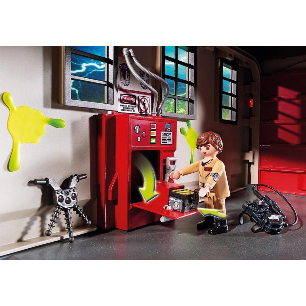 PLAYMOBIL GHOSTBUSTERS FIREHOUSE