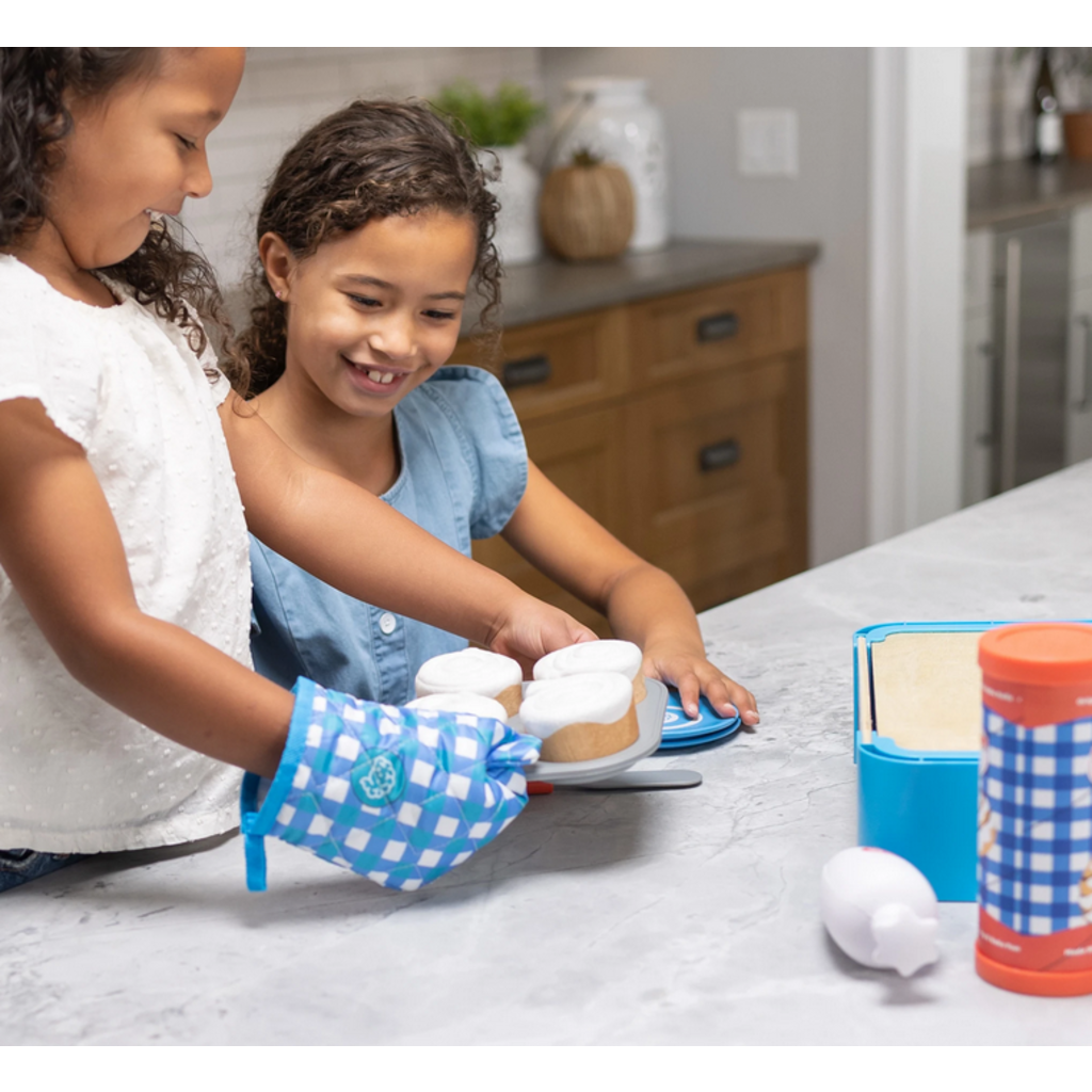 PRETENDABLES PRETENDABLES CINNAMON ROLL SET
