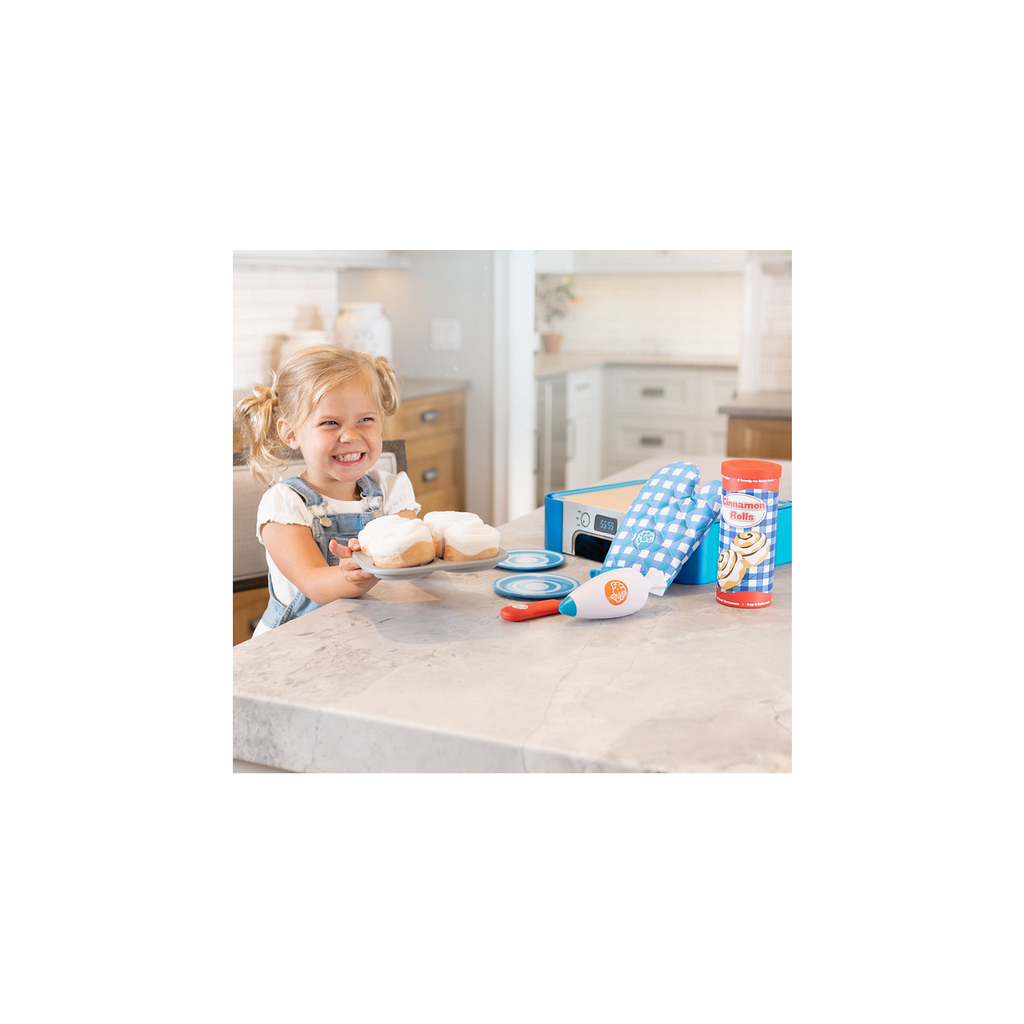 PRETENDABLES PRETENDABLES CINNAMON ROLL SET