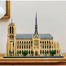 LEGO NOTRE-DAME DE PARIS