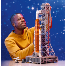 LEGO NASA ARTEMIS SPACE LAUNCH SYSTEM