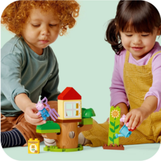 LEGO PEPPA PIG GARDEN AND TREE HOUSE