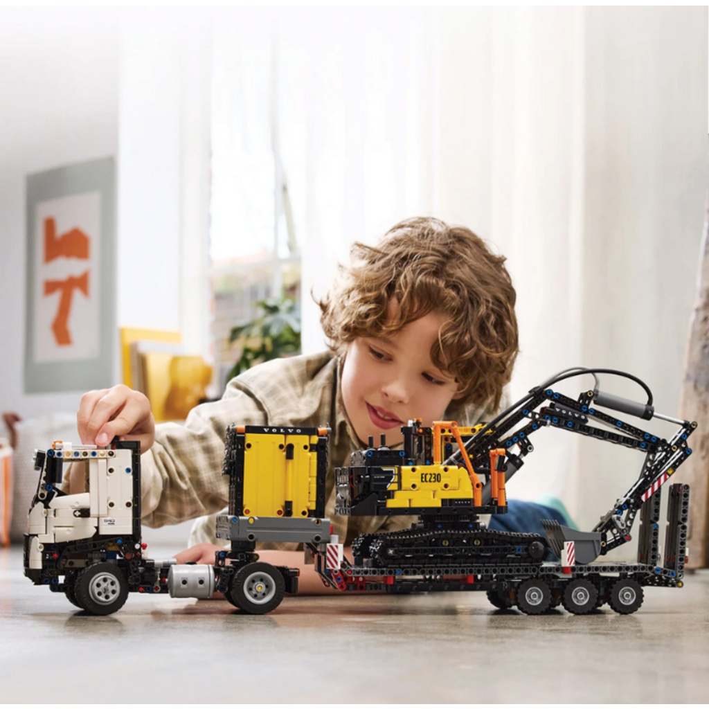 LEGO VOLVO FMX TRUCK & EC230 ELECTRIC EXCAVATOR
